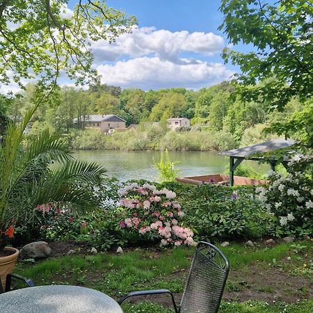 4 Sterne-Haus Am See Waren  Extérieur photo
