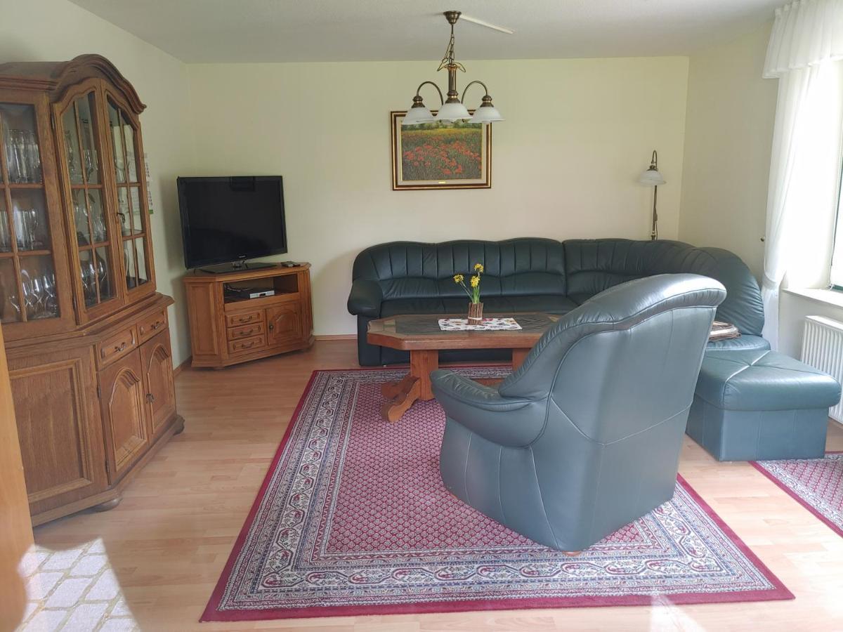 4 Sterne-Haus Am See Waren  Extérieur photo